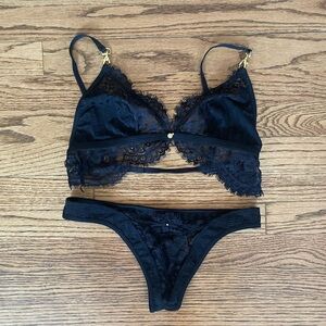Gooseberry Intimates Soft Bralette & Thong Set